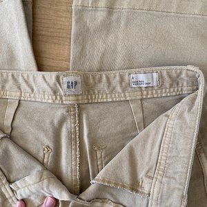 Gap High Rise Wide Leg Crop Pants in Tan / Khaki